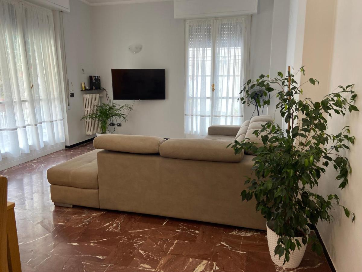 Sunny Apartment With Big Terrace Rapallo Zewnętrze zdjęcie