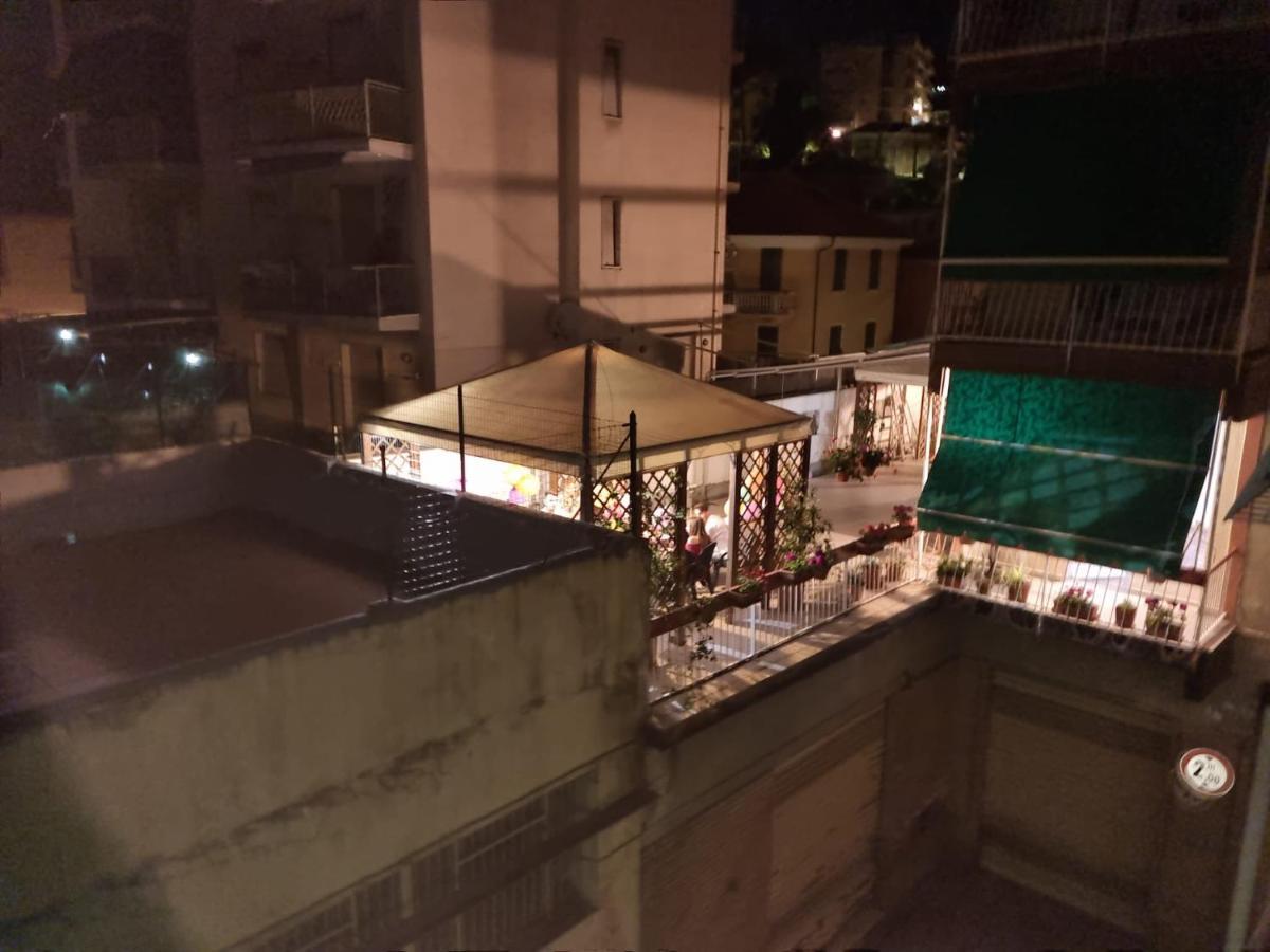 Sunny Apartment With Big Terrace Rapallo Zewnętrze zdjęcie